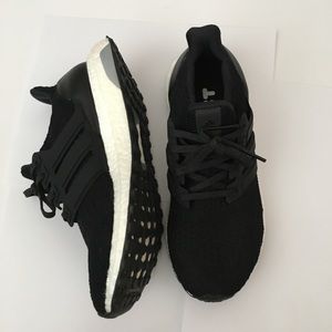 Black Ultraboost Sneakers - Adidas